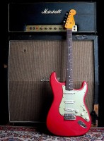 Fender® Custom Shop 1960 Stratocaster Journeyman Fiesta Red