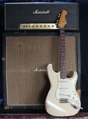 ギター CUSTOM STRATOCASTER RELIC OLYMPIC WHITE Fender Custom Shop 61 Olympic White Relic Strat | Kloppmann Electrics