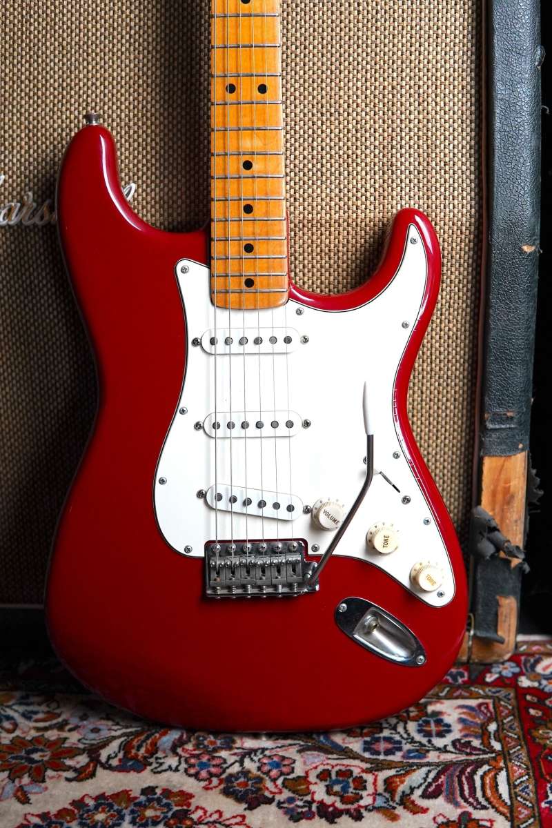 SOLD! Fender Stratocaster 1974 Dakota Red (on commission