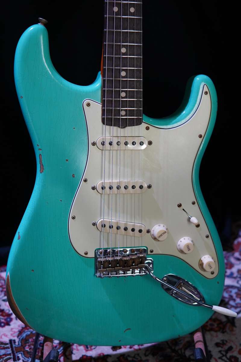 ナ*ク様 最終値下げ！Fender CS 63 Stratocaster Lim Fender CS 63 Stratocaster Sea Foam Green | Kloppmann Electrics