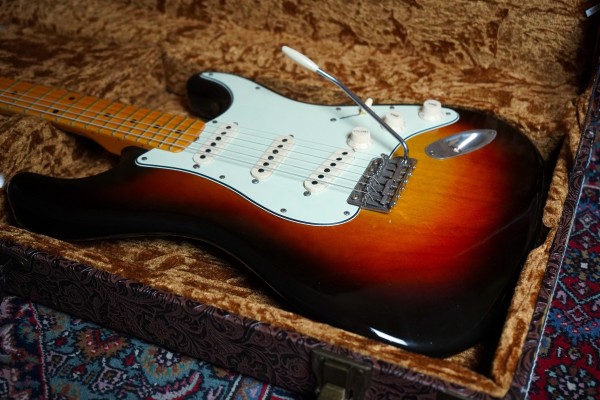 2018 Kelton Swade '59 3TS AVRS Strat w/ a Blue Poet Set (on consignment)