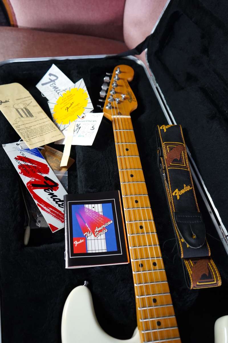 Fender Stratocaster American Standard (1989) – Olympic White